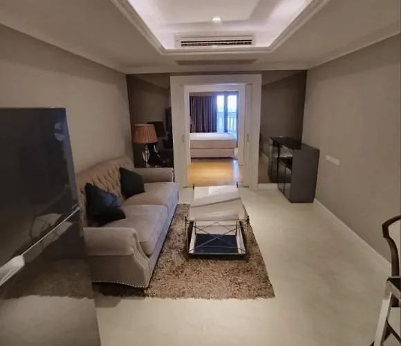 New 1 Bedroom 46fl Bangrak View Apartment